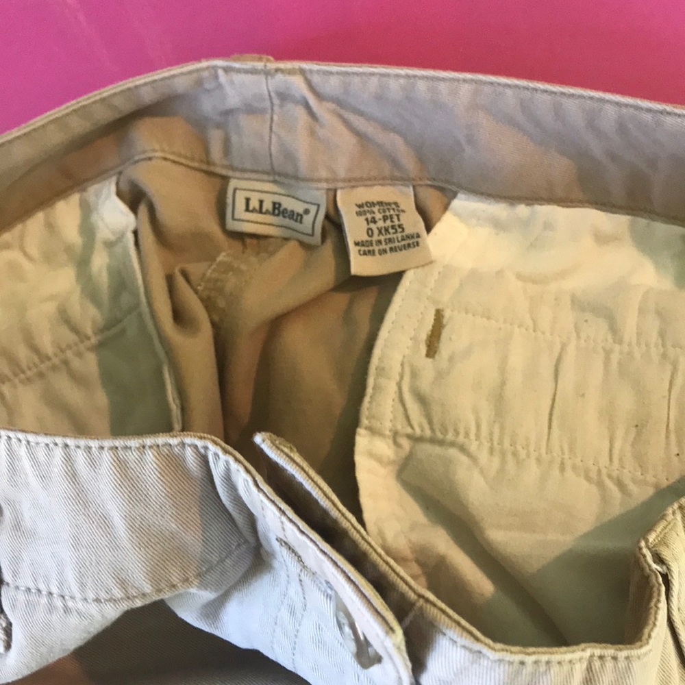 LLBean Shorts - Picture 3 of 3